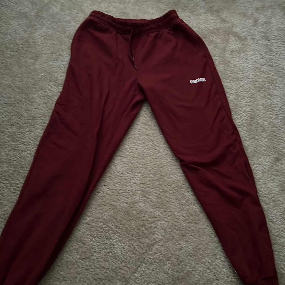 GYMSHARK JOGGERS!!